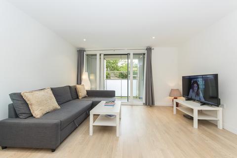1 bedroom apartment for sale, Masson House, Pump House Crescent, Brentford