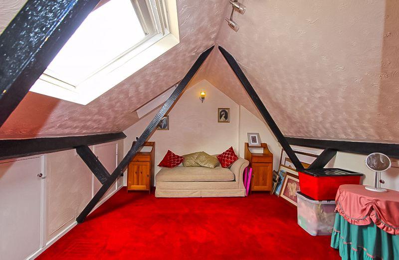 Bedroom 4 /loft room