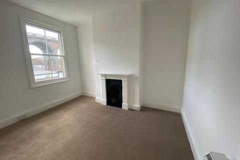 2 bedroom flat to rent, Springfield Road, Brighton, East Sussex, BN1 6DE