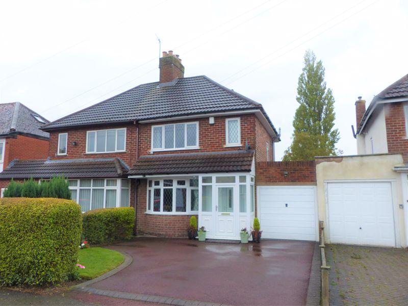 Peak House Road, Great Barr 2 bed semidetached house £235,000