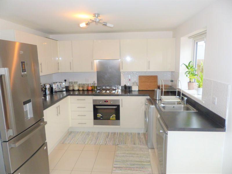 Fitted Kitchen
