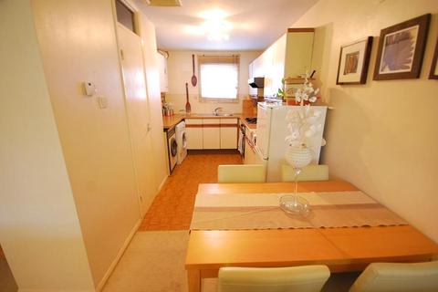 8 Lightley Close, Wembley, HA0 4HP