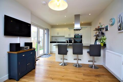 14 Elm Walk, Portishead, Bristol, BS20 6SX