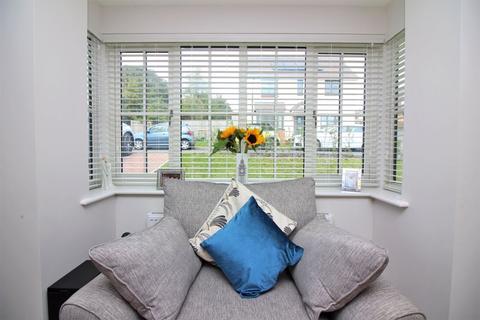 14 Elm Walk, Portishead, Bristol, BS20 6SX