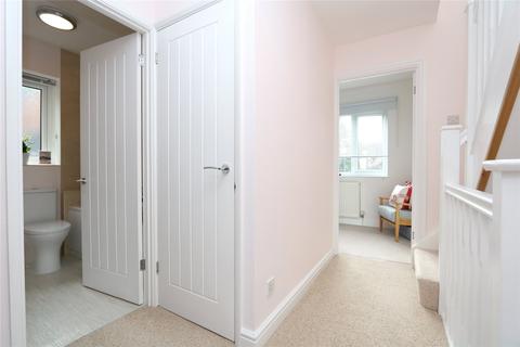 4 Clover Close, Loughton, Milton Keynes, MK5 8HA