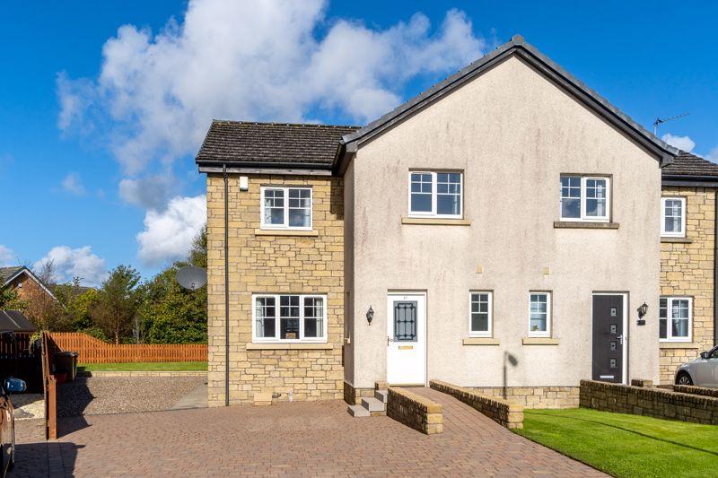 27 Marshall Gardens, Kilmaurs KA3 2TZ 3 bed semidetached villa £170,000