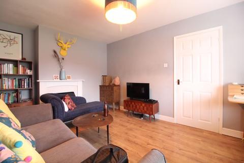 5 Canterbury Close, Luton, LU3 2QY