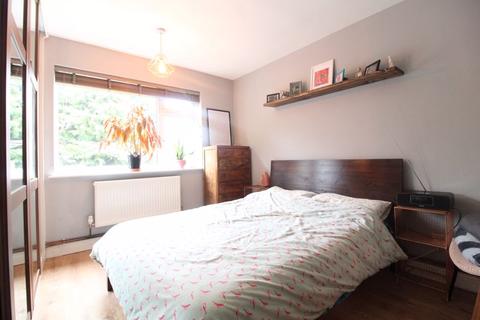5 Canterbury Close, Luton, LU3 2QY