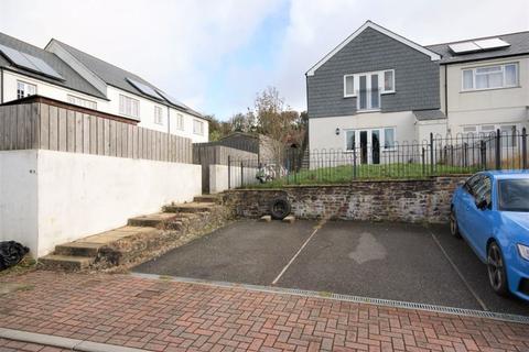 1 Beswetherick Field, Luxulyan, Bodmin, PL30 5FB