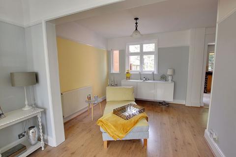 67 Whiterow Park, Trowbridge, BA14 0EQ