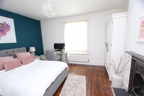 12 Victoria Road, Sutton, SM1 4RT