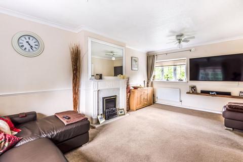 46 Worcester Park Road, Worcester Park, KT4 7QD