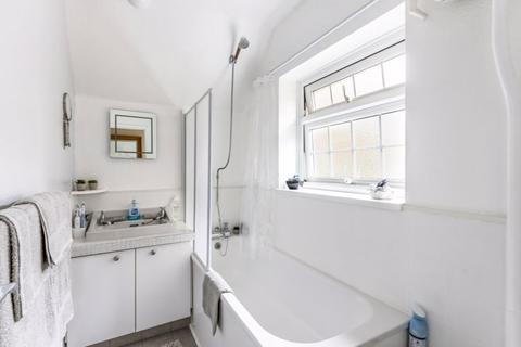 46 Worcester Park Road, Worcester Park, KT4 7QD