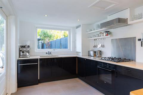 6 Prospect Road, Long Ditton, Surbiton, KT6 5PY