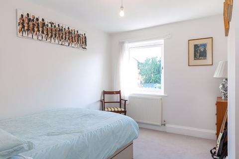 6 Prospect Road, Long Ditton, Surbiton, KT6 5PY