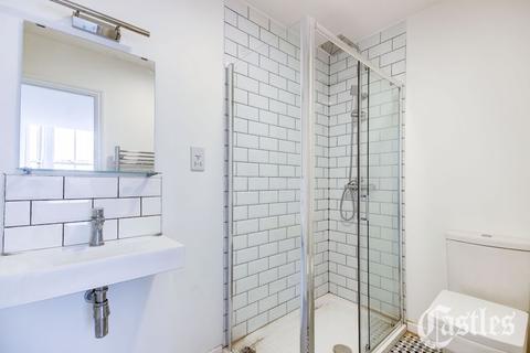 Flat 1, 36 Walsingham Road, London, E5 8NF