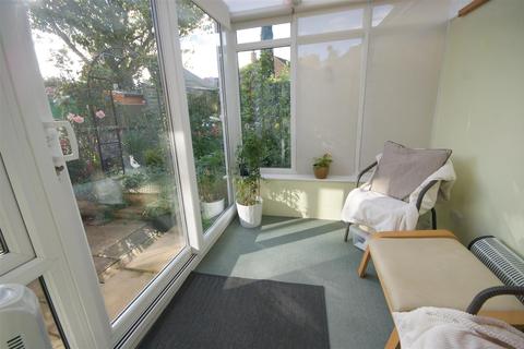 23 Devon Way, Brighouse, HD6 4DT