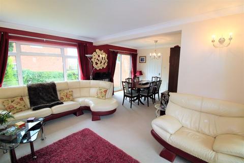 16 Beechcombe Close, Pershore, WR10 1PW