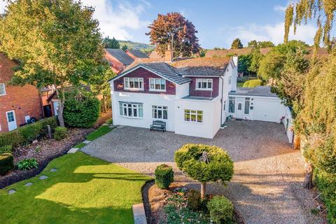 Fedw Wen Castle Road, Chirk, Wrexham, LL14 5BS