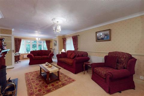 Fedw Wen Castle Road, Chirk, Wrexham, LL14 5BS