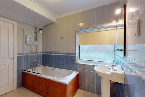 Fedw Wen Castle Road, Chirk, Wrexham, LL14 5BS