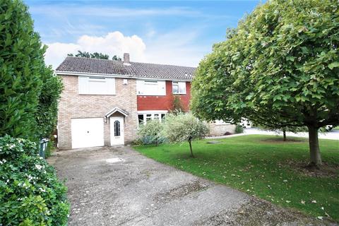 8 Coppice Road, Horsham, RH12 4JP