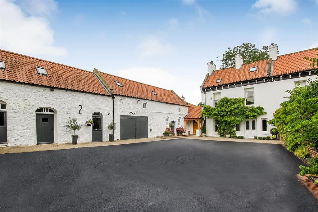 Blind Lane, Hurworth, Darlington 7 bed terraced house £795,000