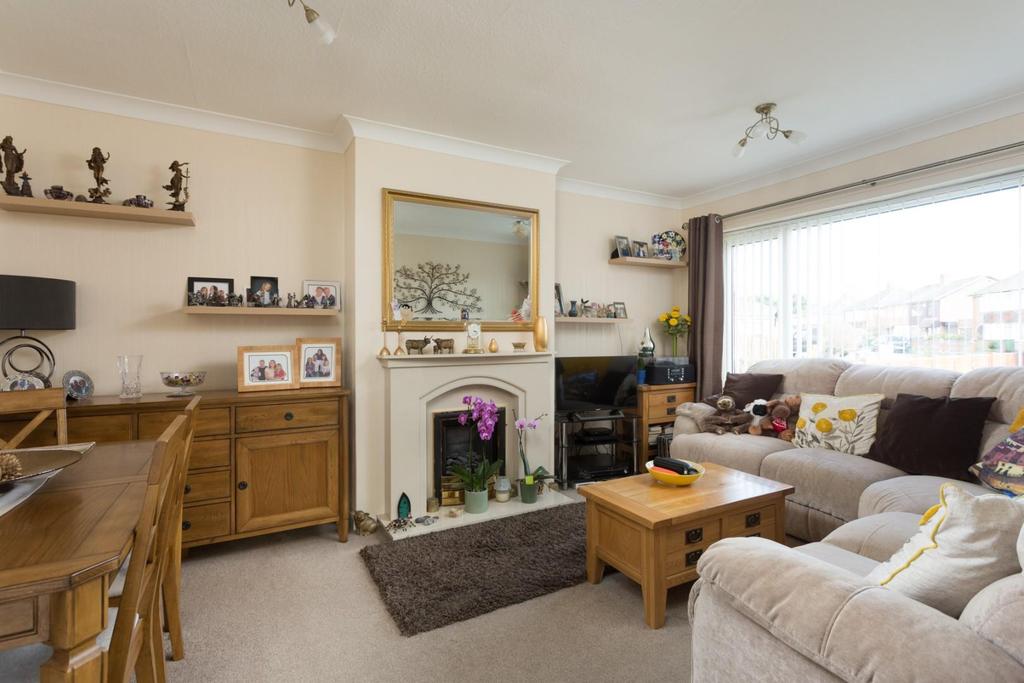Brockfield Park Drive, York 2 bed bungalow £230,000