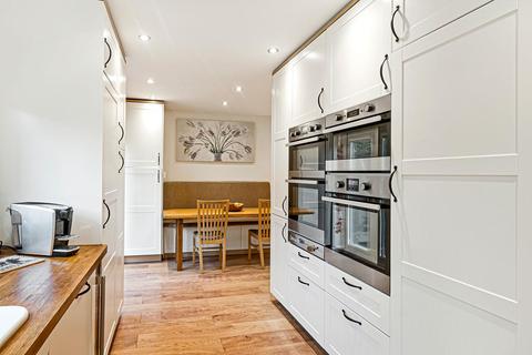 9 Goldfinch Close, Paddock Wood, Tonbridge, TN12 6XW