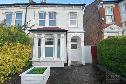 24 Brunswick Grove, London, N11 1HN