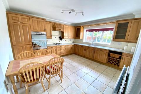 20 Wake Way, Grange Park, Northampton, NN4 5BF