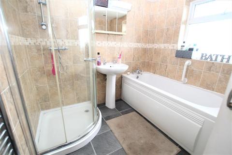 47 Averingcliffe Road, Bradford, BD10 9HE