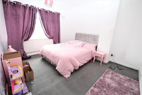 47 Averingcliffe Road, Bradford, BD10 9HE
