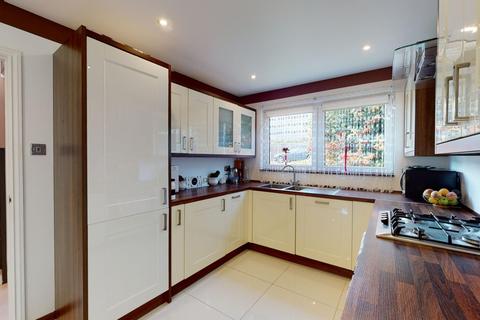 24 Mangers Lane, Dover, CT16 2QT