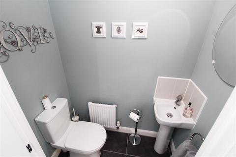 8 Bow Road, Brooklands, Milton Keynes, MK10 7GN