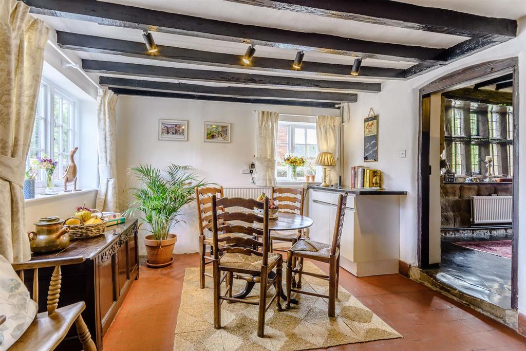 Hammersmith, Ripley, Derbyshire 5 bed detached house for sale £800,000