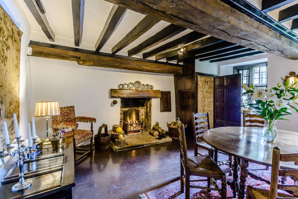 Hammersmith, Ripley, Derbyshire 5 bed detached house for sale £800,000