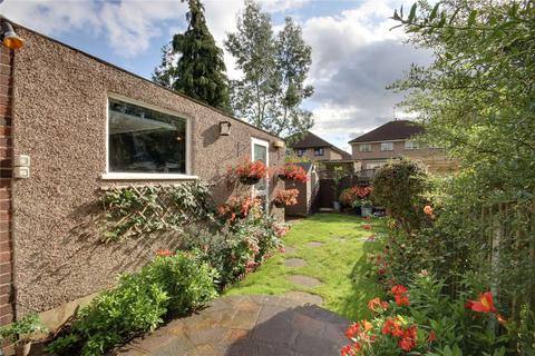 33 Vian Avenue, Enfield, EN3 6LQ