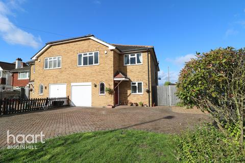 62 Aperfield Road, Biggin Hill, Westerham, TN16 3LX