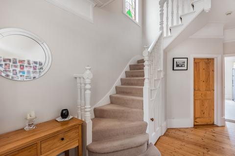 12 Radnor Avenue, Harrow, HA1 1SB
