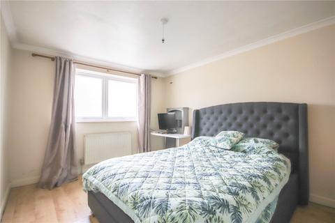 92 Abbotsbury, Bracknell, RG12 8QX