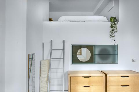 25 Hoffman Square, London, N1 6DH