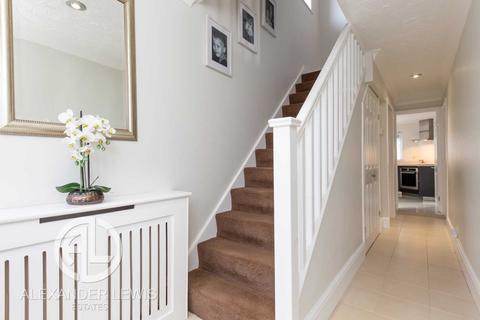 51 Chase Close, Arlesey, SG15 6UU