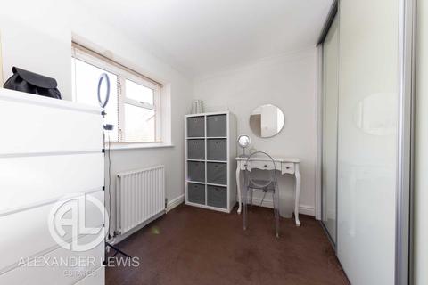51 Chase Close, Arlesey, SG15 6UU