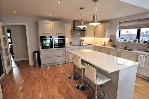 2 Bognor Road, Broadstone, BH18 9HA