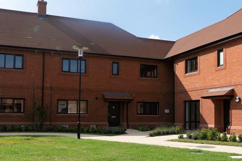 2 bedroom retirement property for sale - Plot 5, (Chamomile Apartment) at Friary Meadow, Titchfield, Fareham PO15