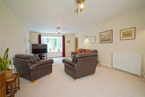 4 bedroom detached house for sale - Moorgate Grove, Rotherham, S60