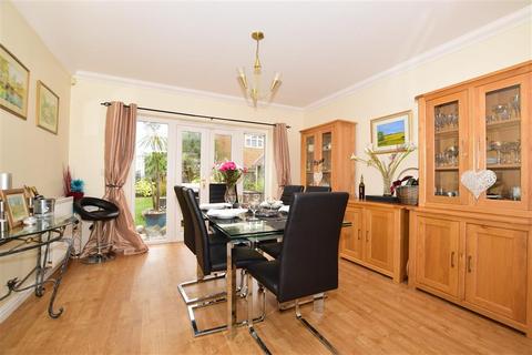 7 Foreland Heights, North Foreland, Broadstairs, CT10 3FU