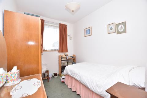 32/2 Craigmount Hill, Edinburgh, EH4 8HX