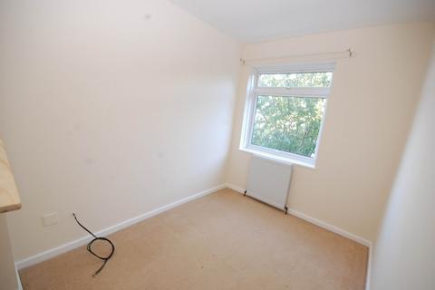 4 Abbots Way, Whickham, Newcastle Upon Tyne, NE16 4DB